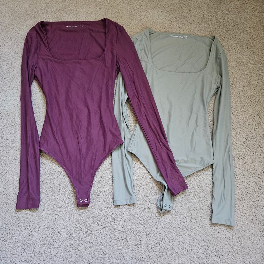 Abercrombie & Fitch Long-Sleeve Seamless Fabric Soft Squareneck Bodysuit XXS